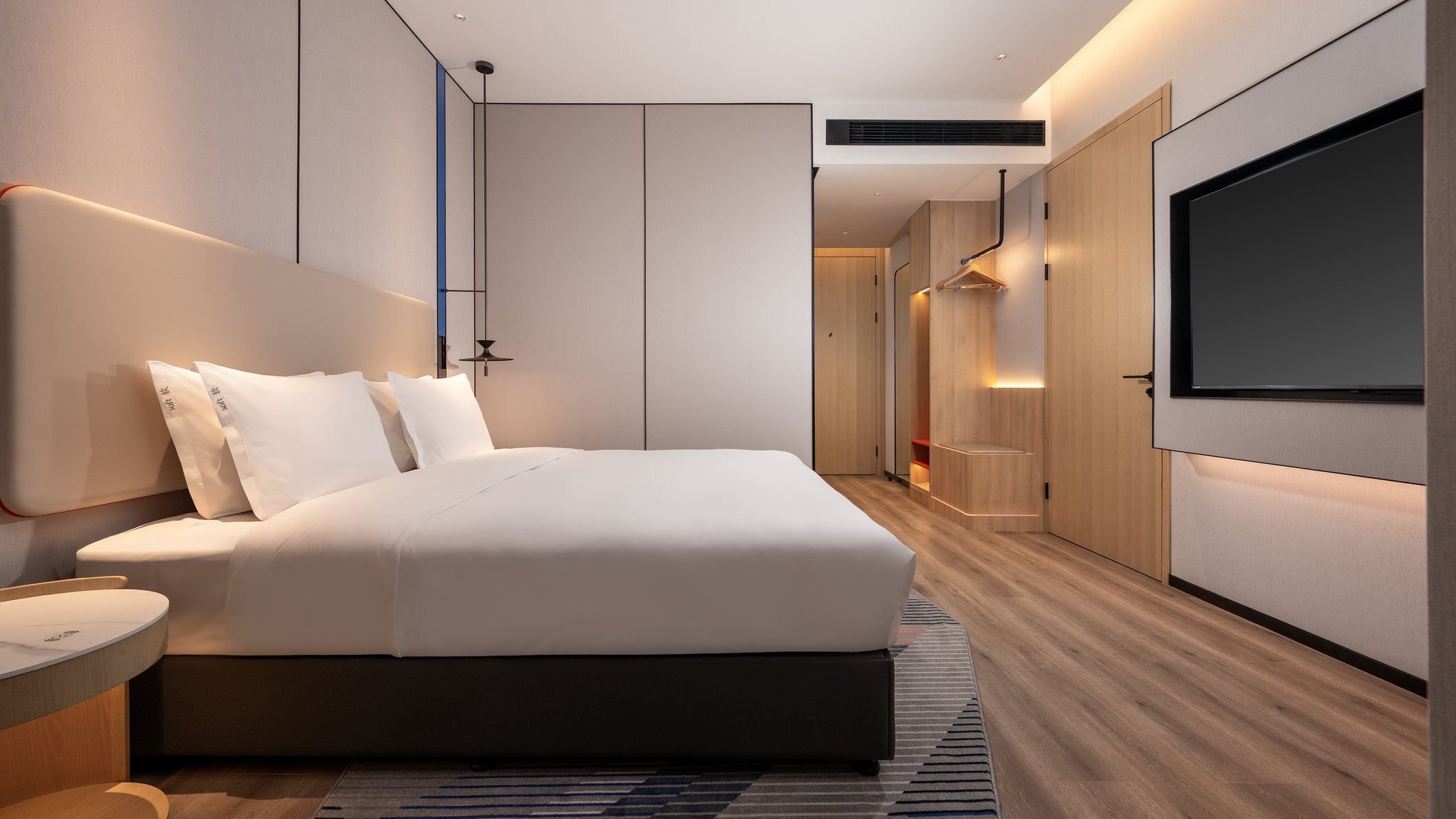 Holiday Inn Express CHENGDU PHOENIX MOUNTAIN by IHG - Tap to explore photos
