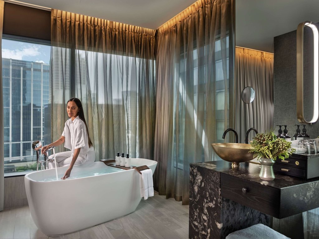 SO/ Auckland Hotel