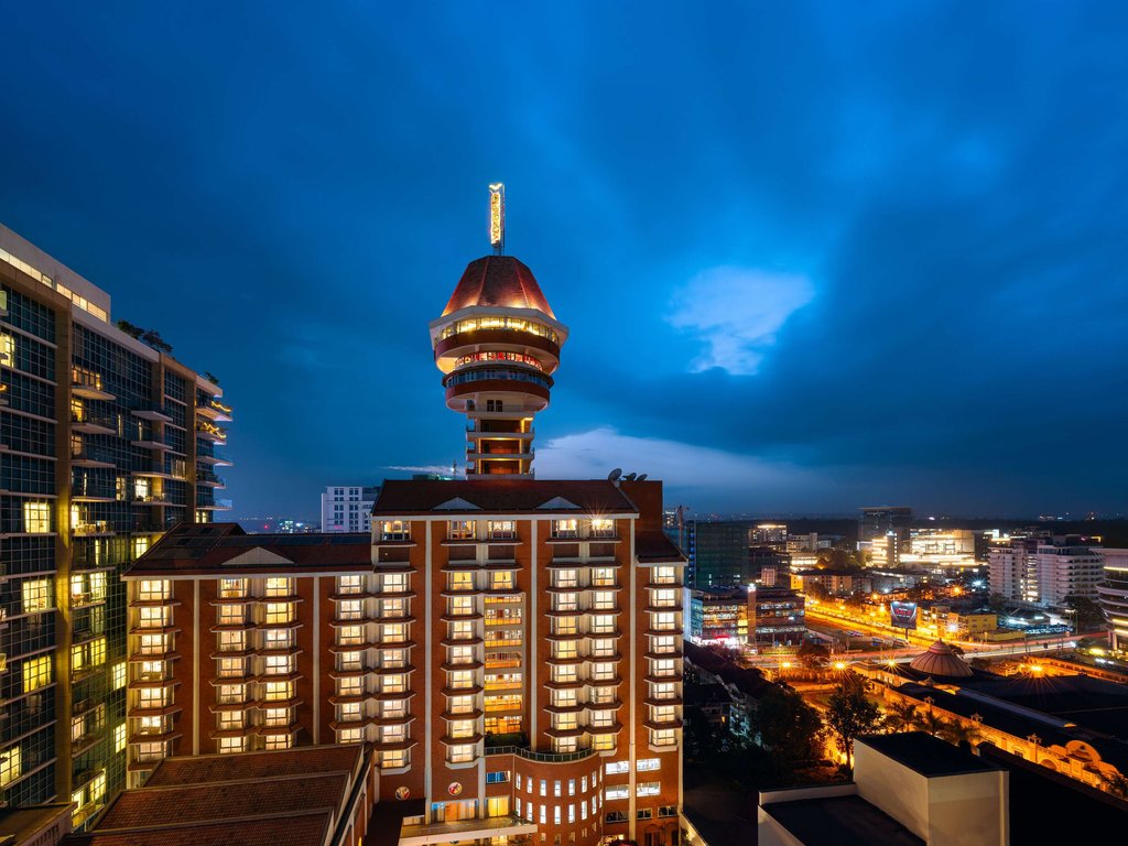 Moevenpick Hotel & Residences Nairobi