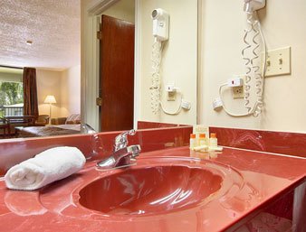 Quality Inn - Atmore, AL