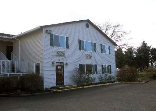 Econo Lodge - Garibaldi, OR