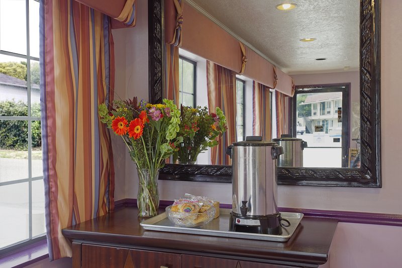 Americas Best Value Inn - Richmond / San Francisco