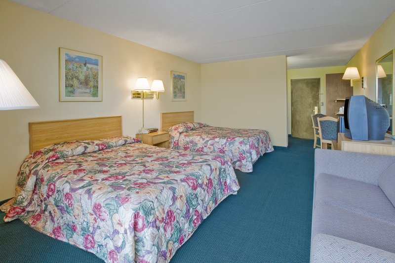 Americas Best Value Inn - Galesburg, IL