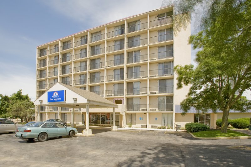 Americas Best Value Inn - Galesburg, IL