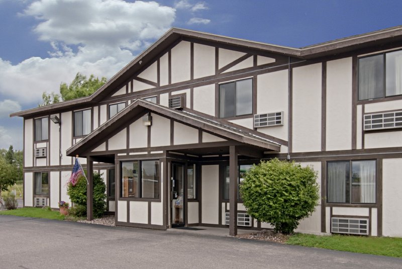 Americas Best Value Inn - Rhinelander, WI