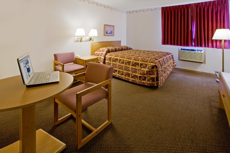 Americas Best Value Inn-Morton-Redwood Falls - Morton, MN