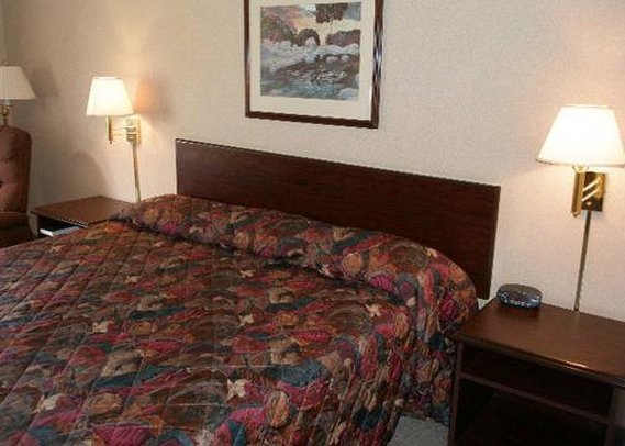 Rodeway Inn & Suites