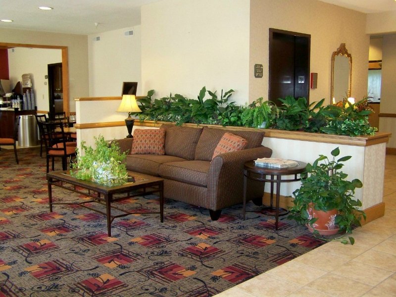 Holiday Inn Express KENDALLVILLE - Rome City, IN