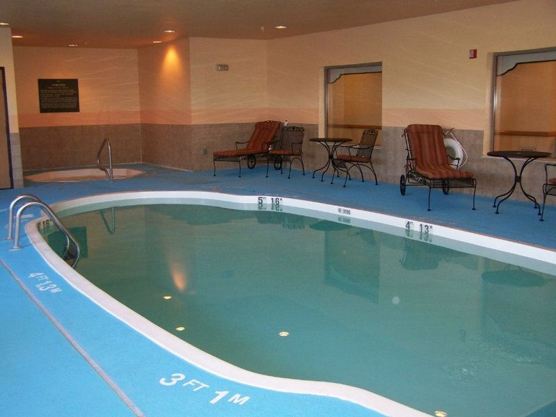 Holiday Inn Express KENDALLVILLE - Rome City, IN