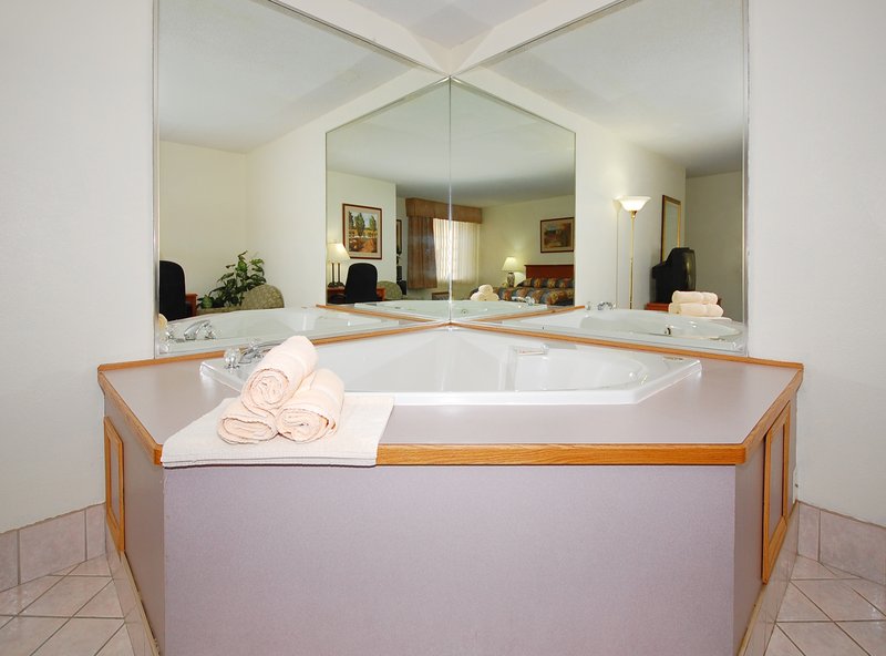 BEST WESTERN Deerfield Inn - Springfield, MO