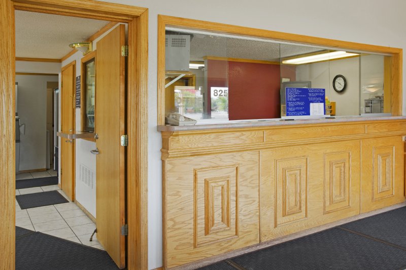 Americas Best Value Inn - Merrillville, IN