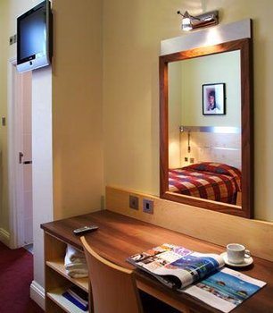 Best Western Victoria Palace - Room