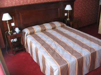 Viator Hotel - Room
