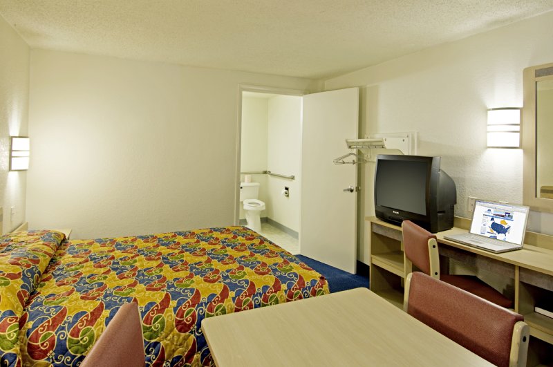 Americas Best Value Inn - Mentor-Cleveland - Mentor, OH