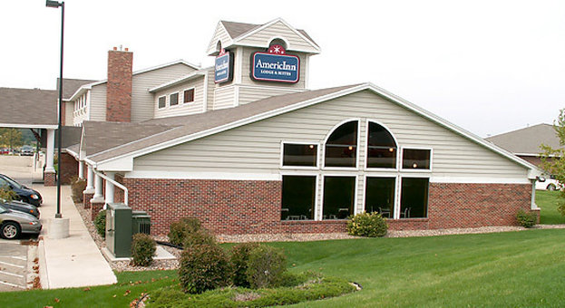 Americinn - Peoria, IL