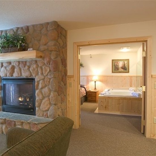 Ruttger's Sugar Lake Lodge - Cohasset, MN