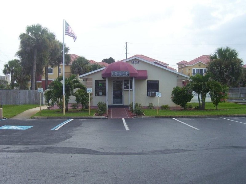 Atlantic Inn - Indialantic, FL