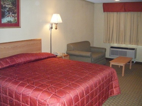 Economy Inn - Buffalo, TX