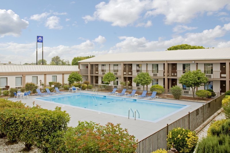 Americas Best Value Inn-Shelbyville - Shelbyville, TN