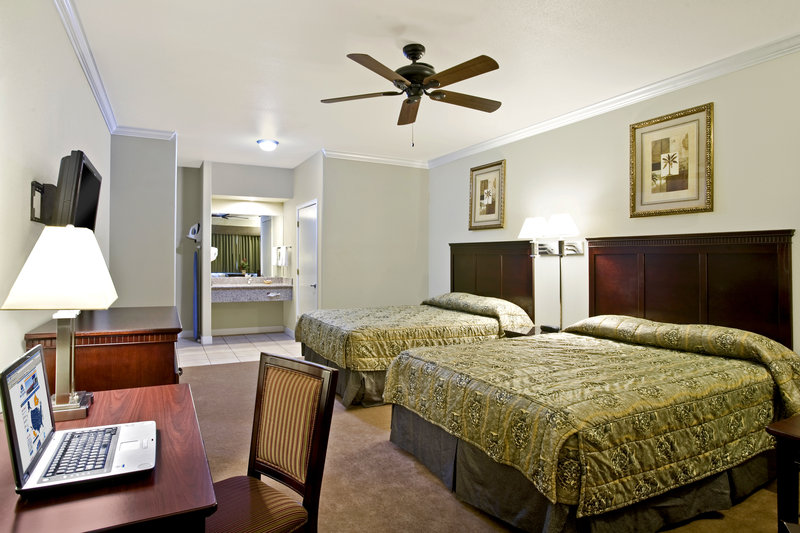 Americas Best Value Inn & Suites-Clovis/fresno
