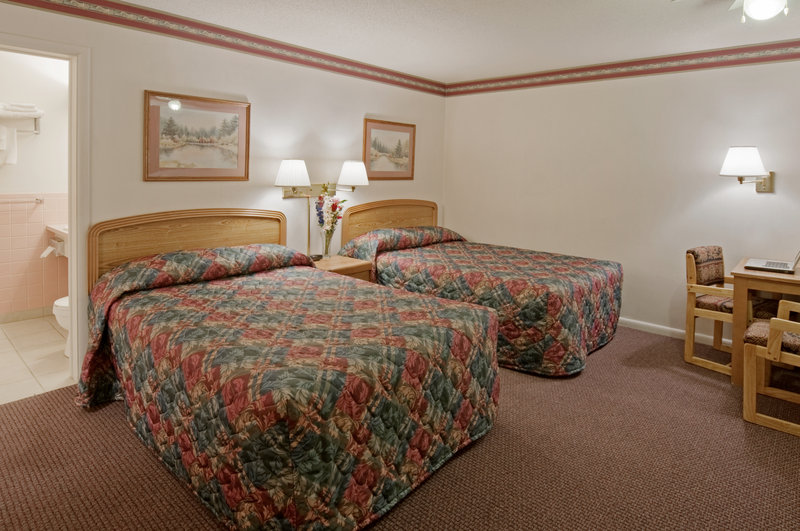 Americas Best Value Inn - Belleville, KS