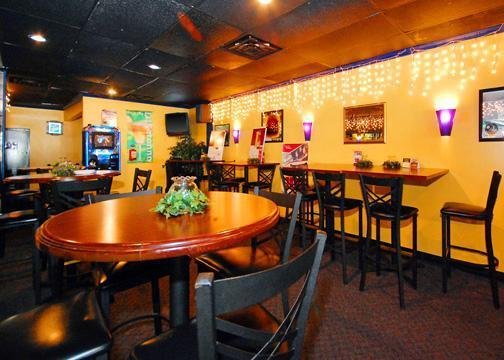 Stratford Inn - Sycamore, IL