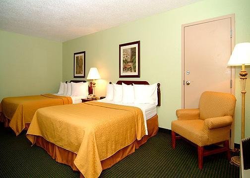 Quality Inn & Suites Hilton Head - Hilton Head Island, SC