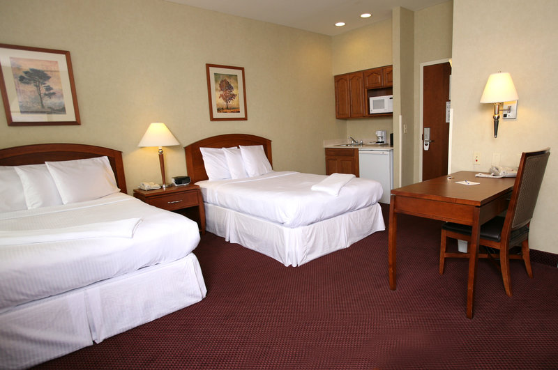 Hannaford Suites Hotel