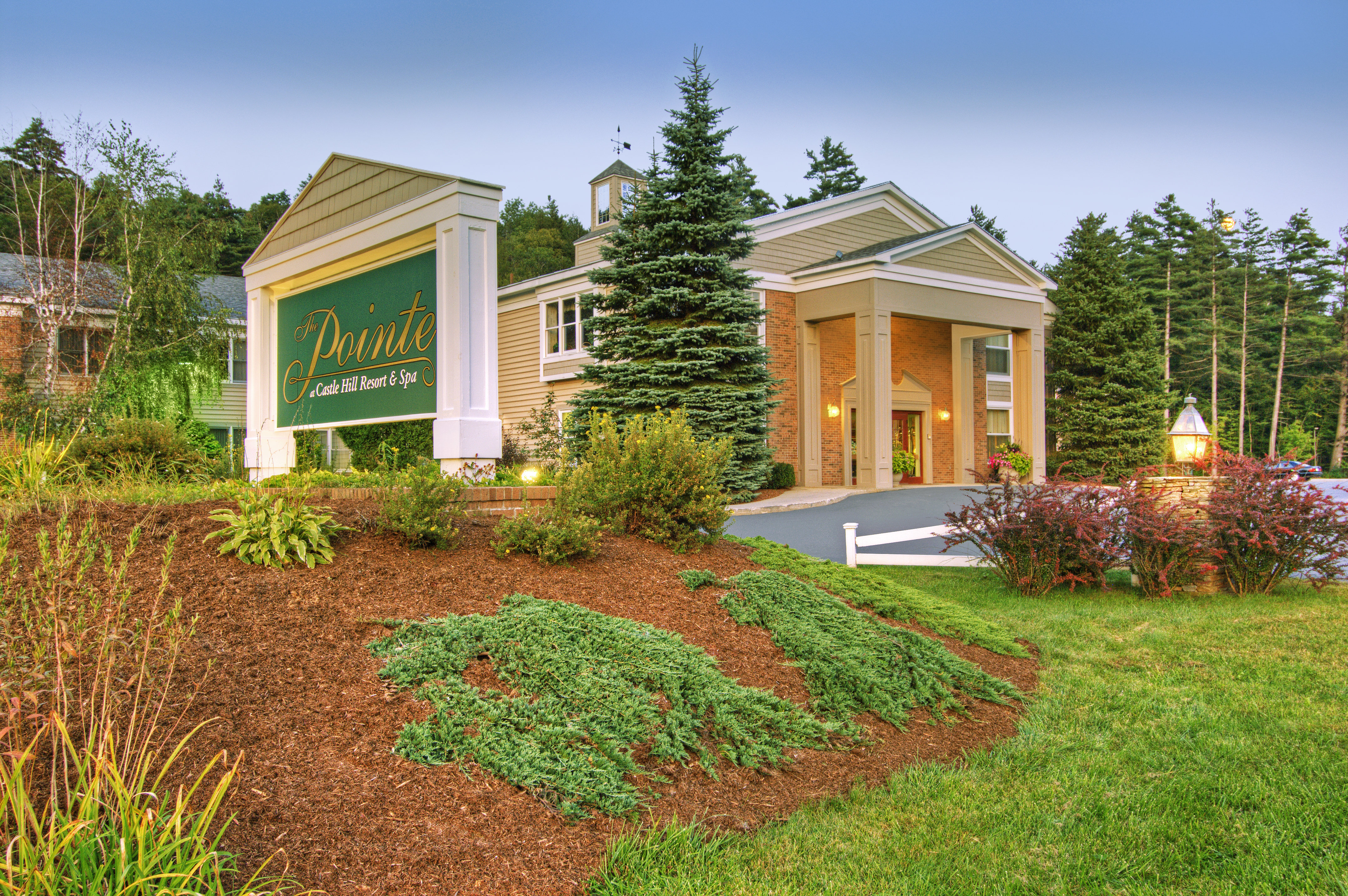 the pointe at castle hill groupon