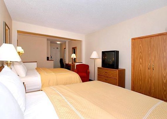 Rodeway Inn And Suites 0 Reviews 3831 Park Mill Run Dr