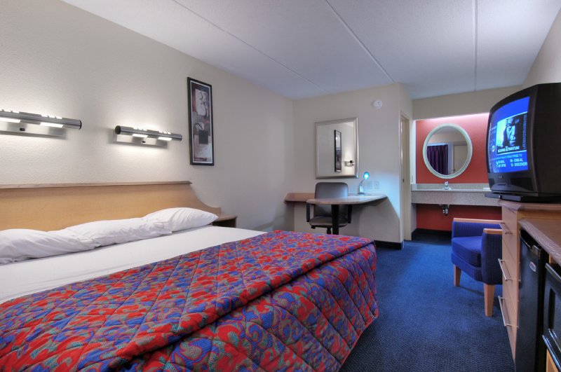 Red Roof Inn Chapel Hill-UNC - Durham, NC