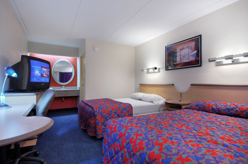 Red Roof Inn Chapel Hill-UNC - Durham, NC