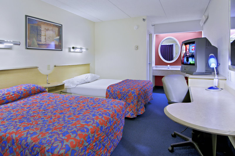 Red Roof Inn Syracuse - Syracuse, NY