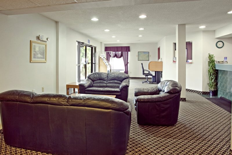 Baymont Inn & Suites Somerset - Somerset, PA