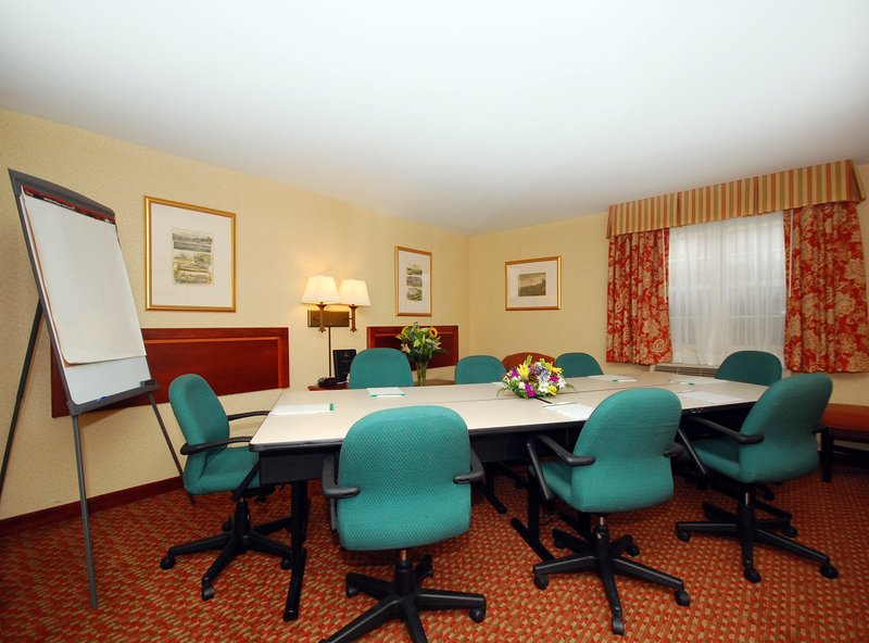 BEST WESTERN PLUS-BLACK ROCK - Fairfield, CT
