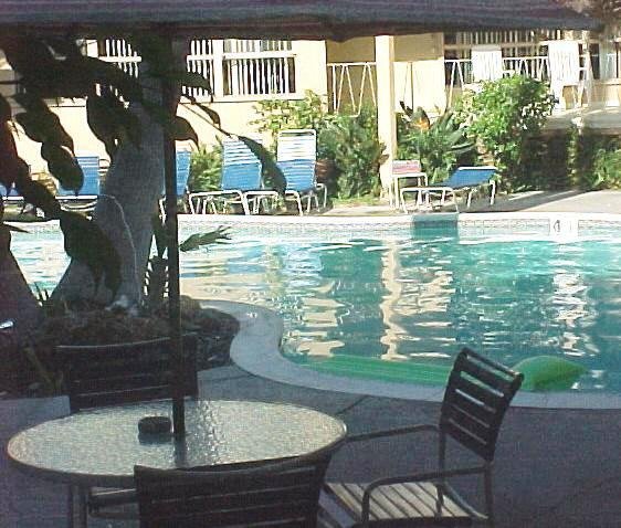 Cal Mar Hotel Suites
