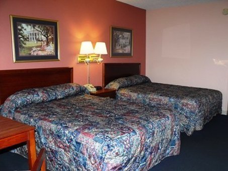 Executive Pennyrile Inn - Mortons Gap, KY