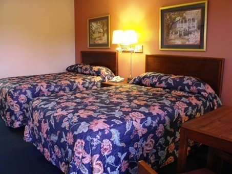 Executive Pennyrile Inn - Mortons Gap, KY