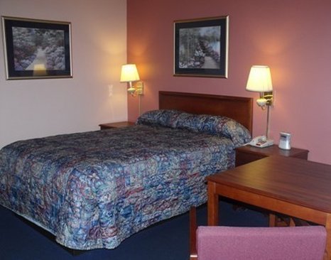 Executive Pennyrile Inn - Mortons Gap, KY