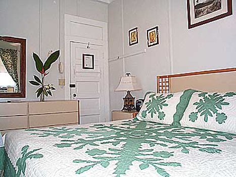 Wailuku Guesthouse - Wailuku, HI