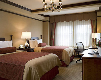 The Belvedere Hotel - Room