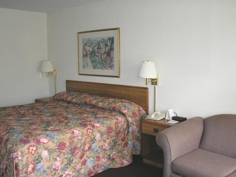 Days Inn - Aiken, SC