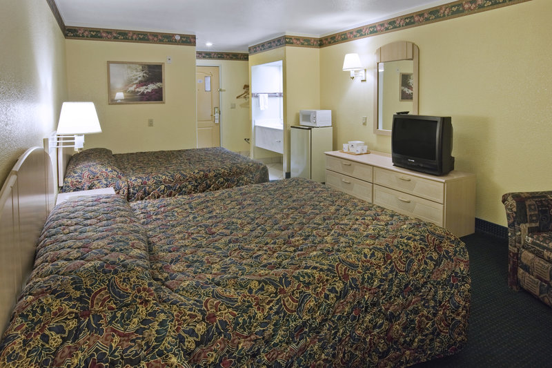 Americas Best Value Inn & Suites Colorado Springs Co - Colorado Springs, CO