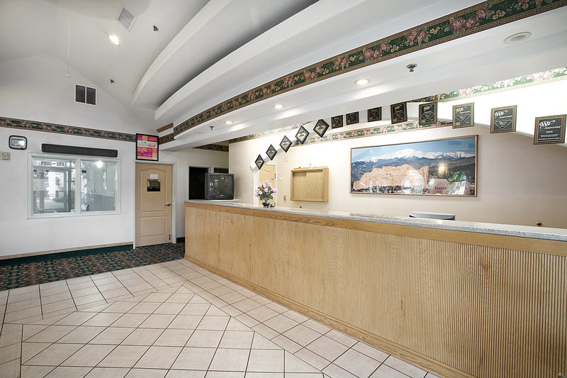 Americas Best Value Inn & Suites Colorado Springs Co - Colorado Springs, CO