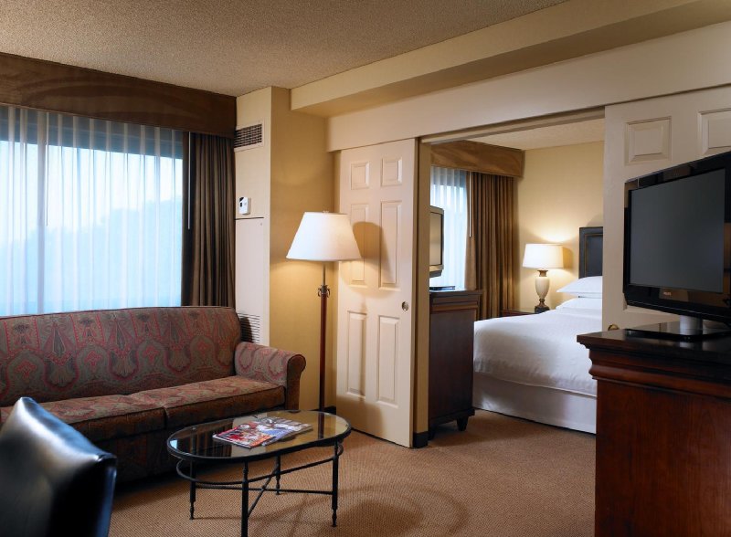 Sheraton Fairplex Hotel & Conference Center - Pomona, CA