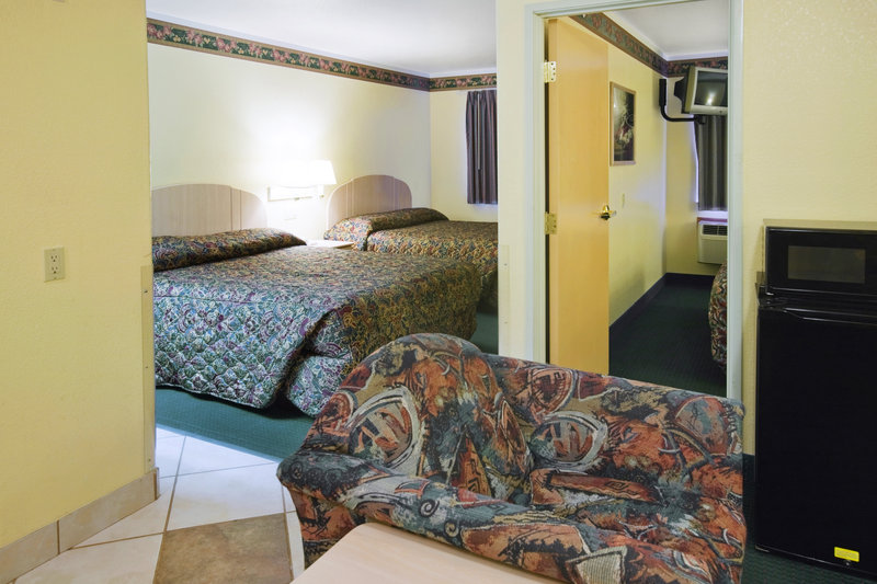 Americas Best Value Inn & Suites Colorado Springs Co - Colorado Springs, CO