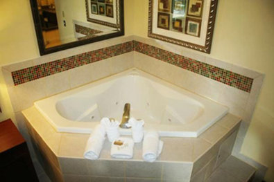 BEST WESTERN PLUS Seaway Inn - Gulfport, MS