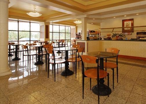 Comfort Suites Northlake - Tucker, GA