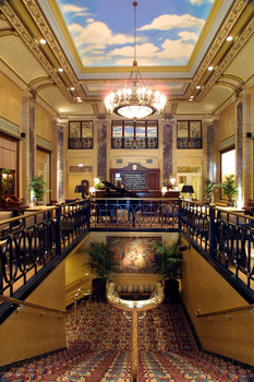 The Belden-Stratford - Lobby