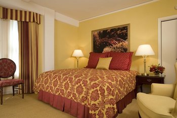 The Inn at Union Square - Room